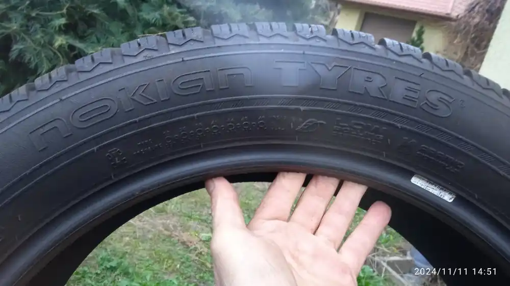 Premium Opony Nokian Tyres zima 245/50/R19